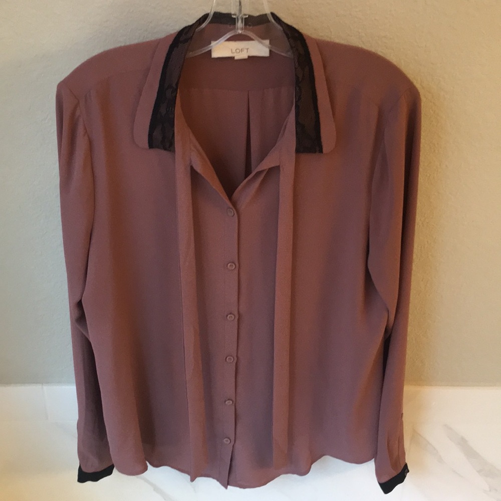 Like New Loft Size L Blouse Tie Neck with Lace